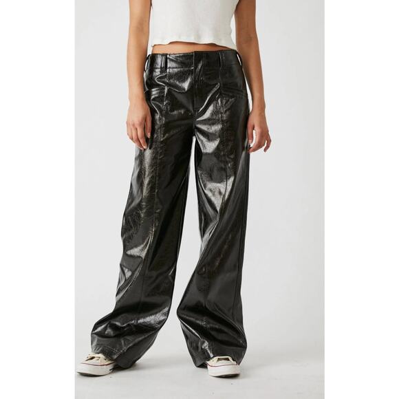Free People Star Crossed Lovers Straight Vegan Faux Leather Pants Black 0 NWOT - Picture 1 of 10